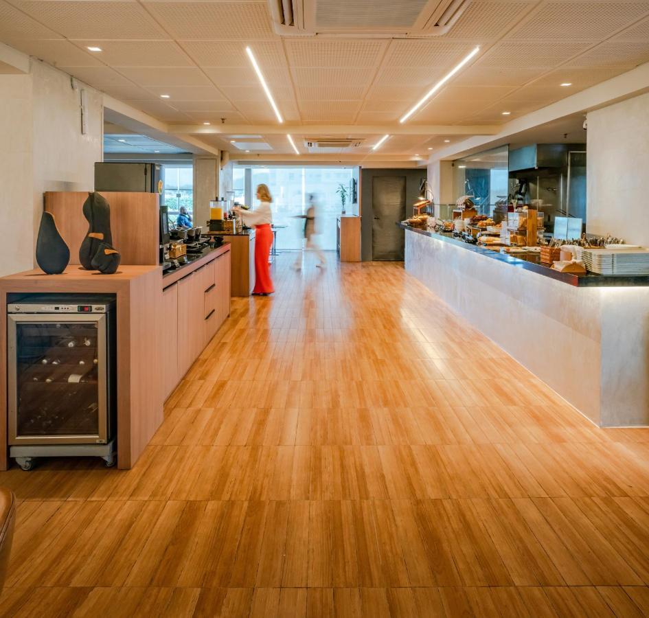 Готель Ibis Sao Luis Екстер'єр фото